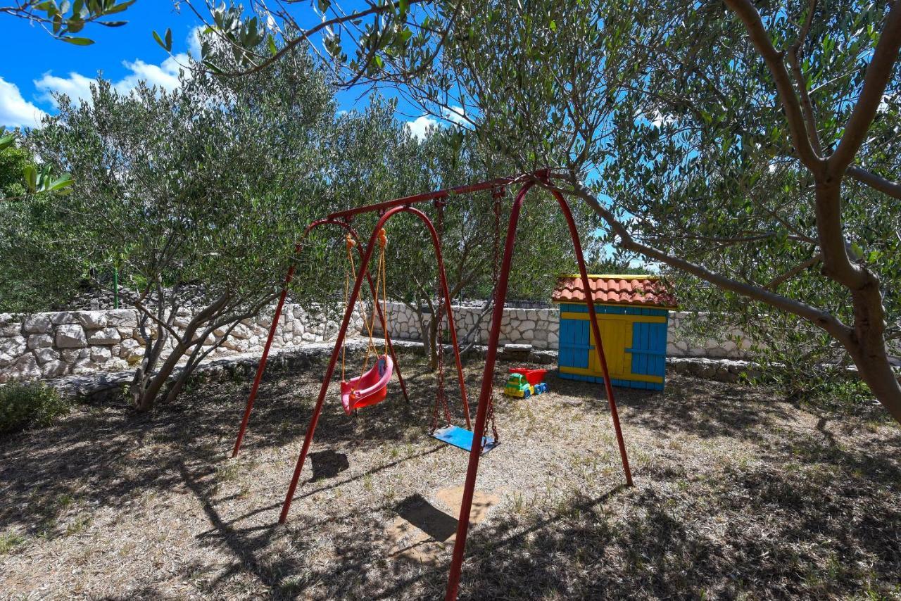 Apartman Magas With Private Pool Vinjerac Exterior photo
